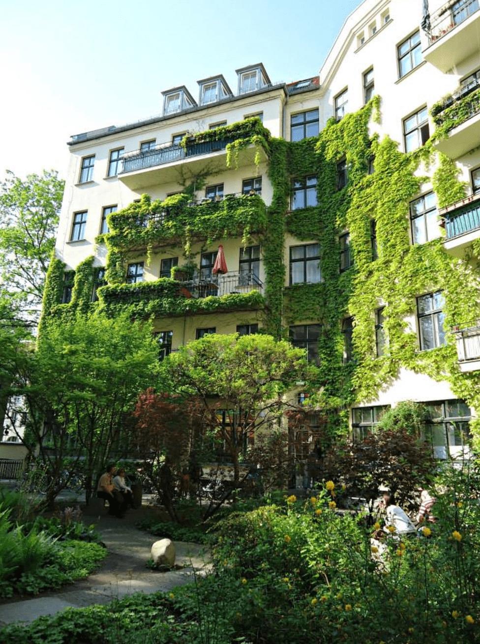“Die Hackesche Höfe”, an exquisite corner in the middle of Berlin.